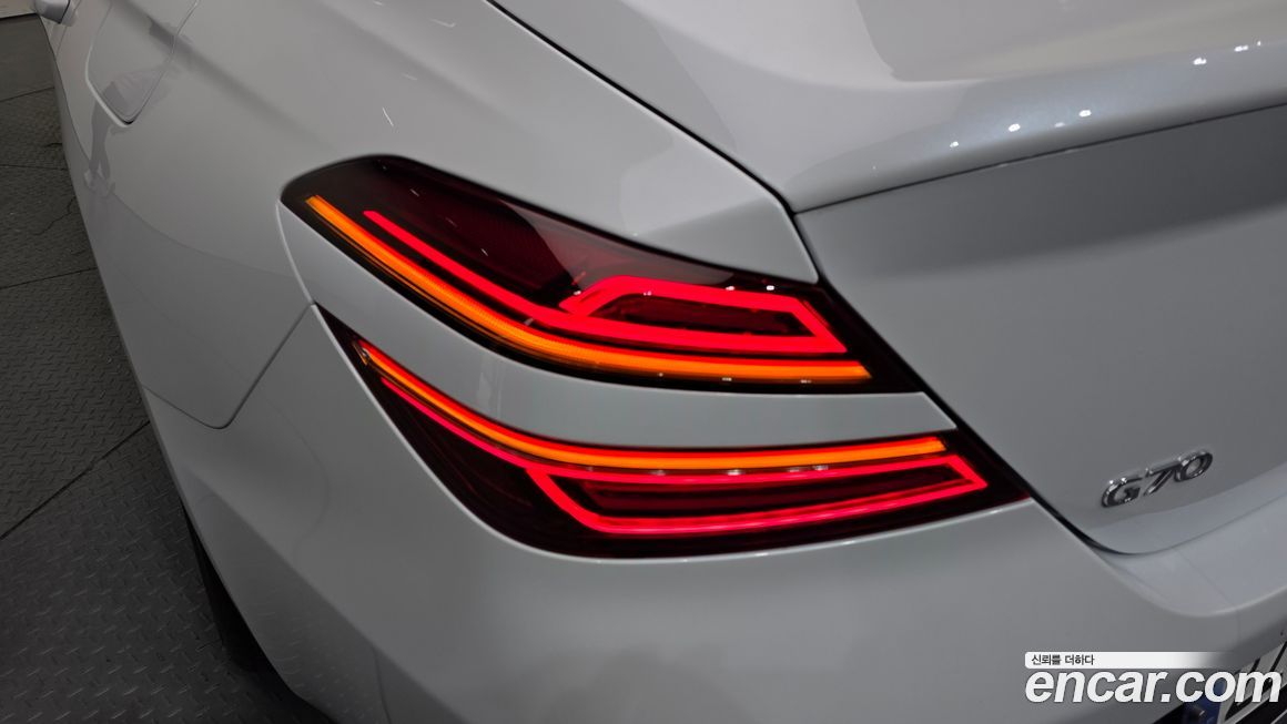 Genesis G70 2024