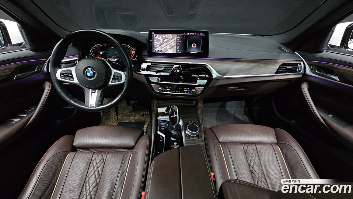BMW 5-Series 2021