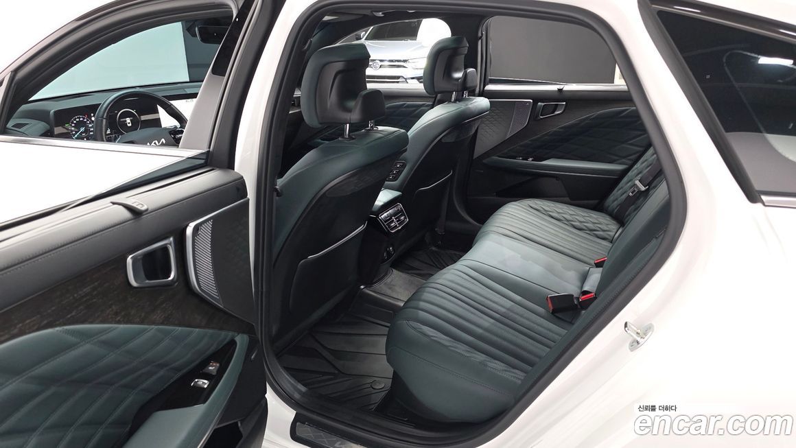 Kia K8 2023