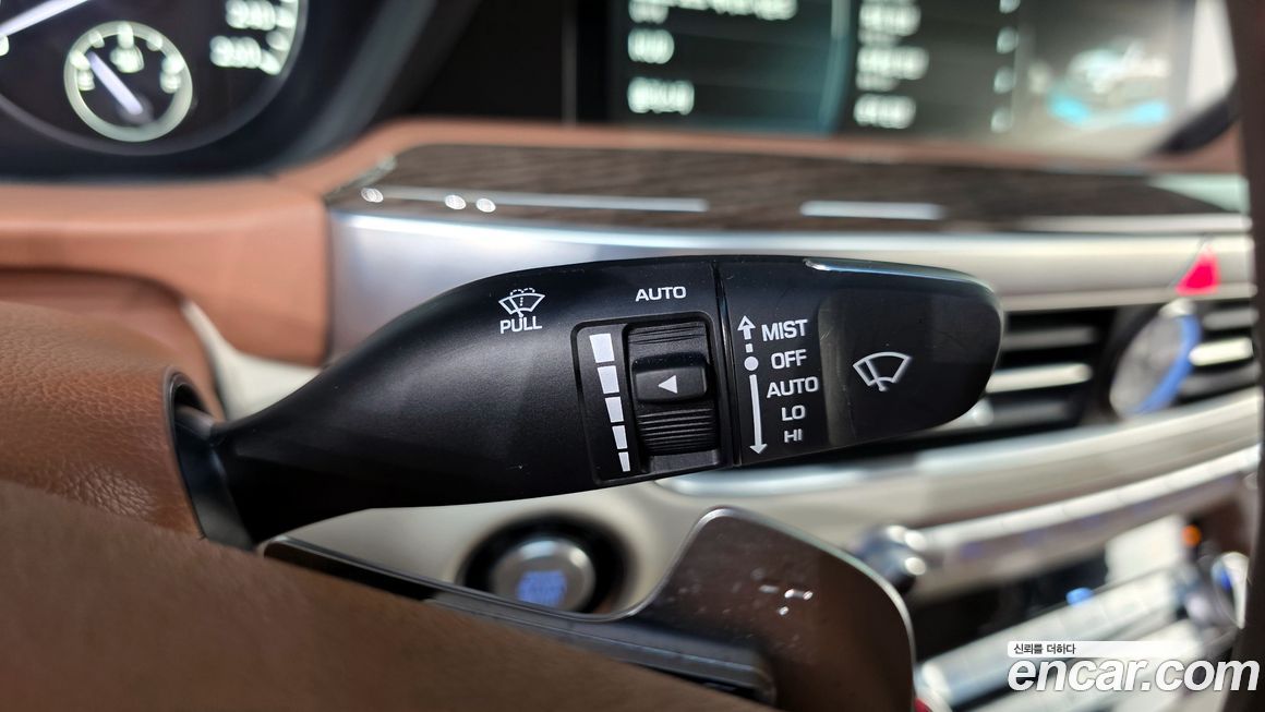 Genesis G90 2020