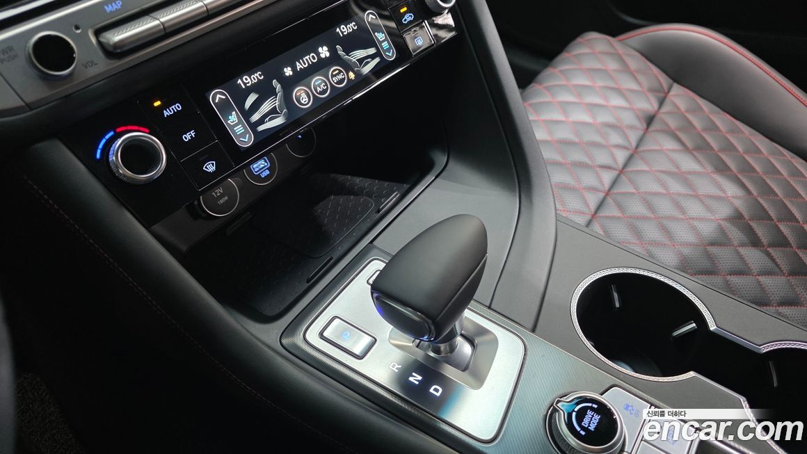 Genesis G70 2024