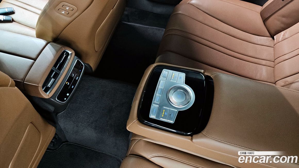 Genesis G80 2021