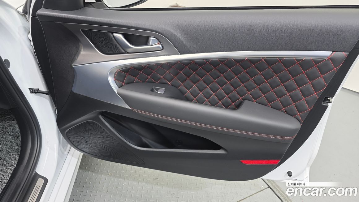 Genesis G70 2024