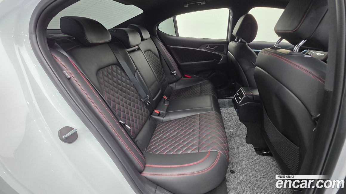 Genesis G70 2024