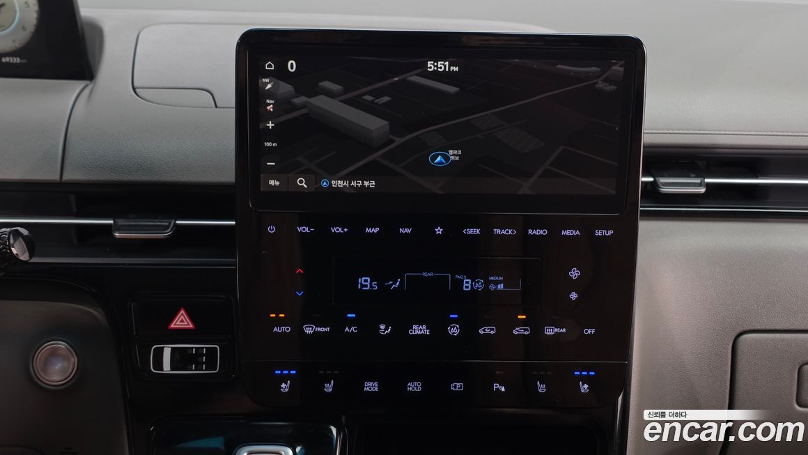 Hyundai Staria 2022