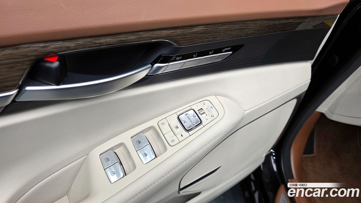 Genesis G90 2020
