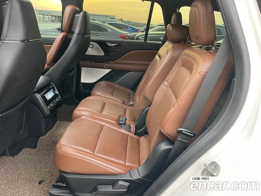 Lincoln Aviator 2021