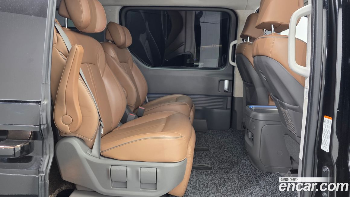 Hyundai Staria 2022