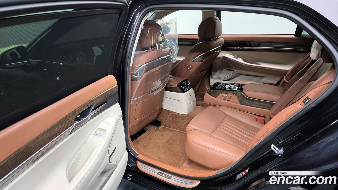 Genesis G90 2020