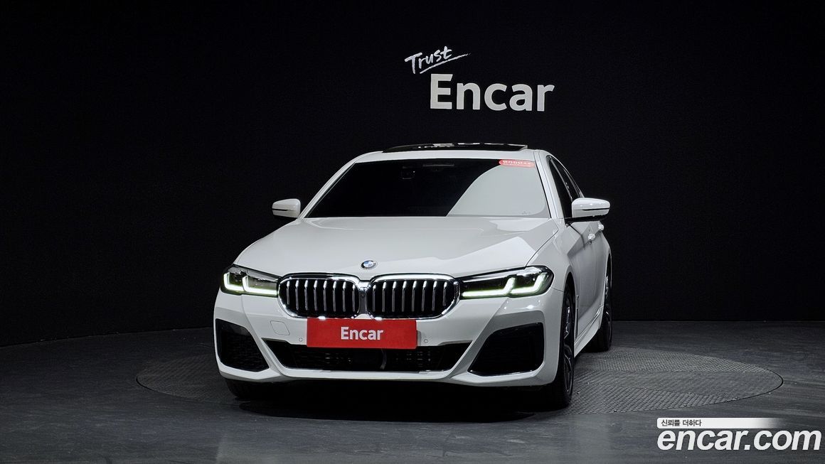 BMW 5-Series 2021