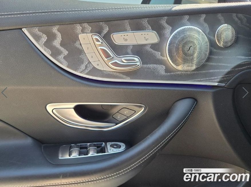 Mercedes-Benz E-Class 2021