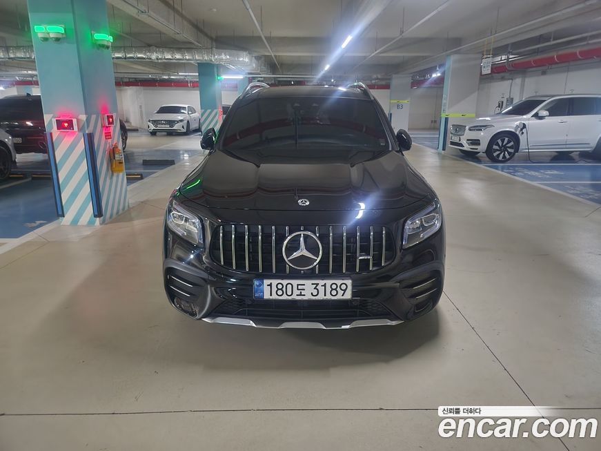 Mercedes-Benz GLB-Class 2021