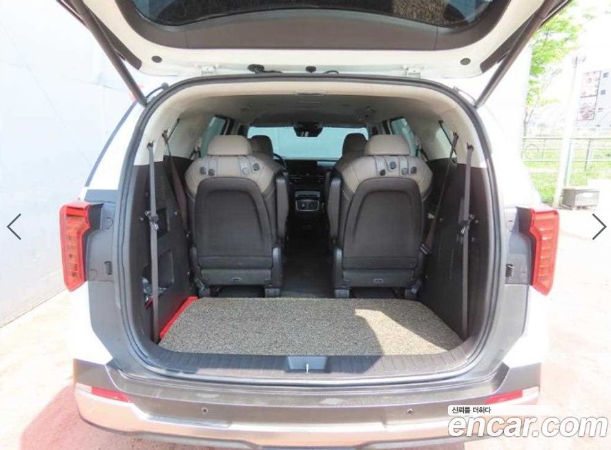 Kia Canival 2024