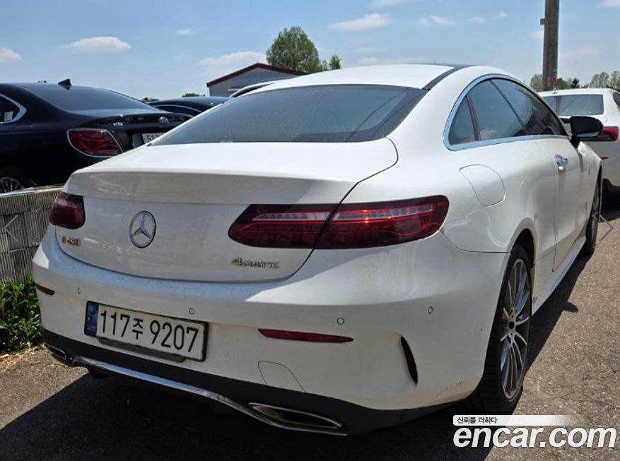 Mercedes-Benz E-Class 2021