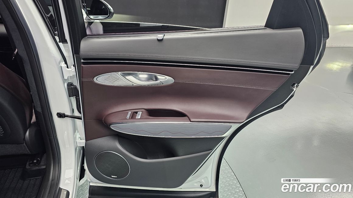 Genesis GV70 2021