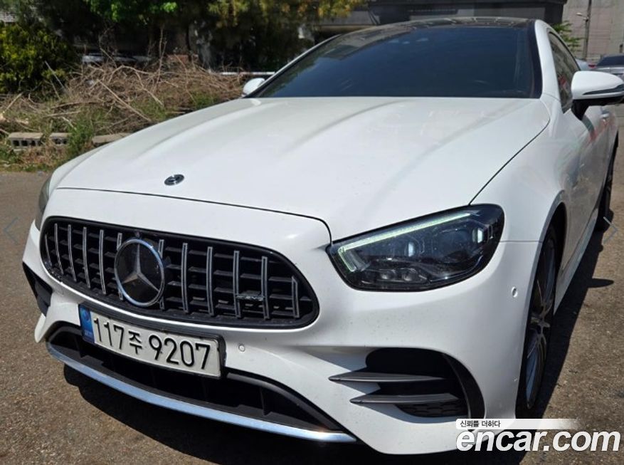 Mercedes-Benz E-Class 2021