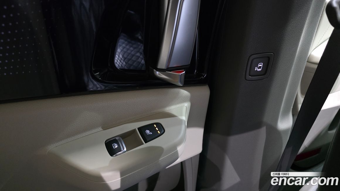 Kia Canival 2024