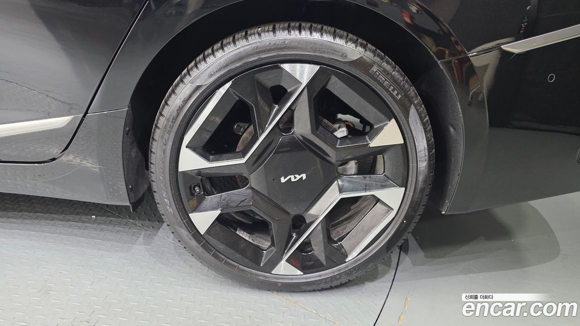 Kia K8 2025