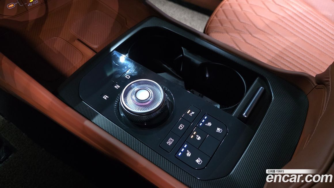 Kia K8 2025