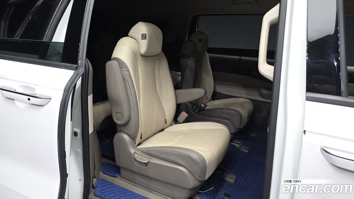Kia Canival 2024