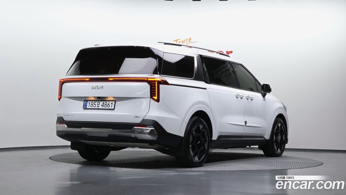 Kia Canival 2024