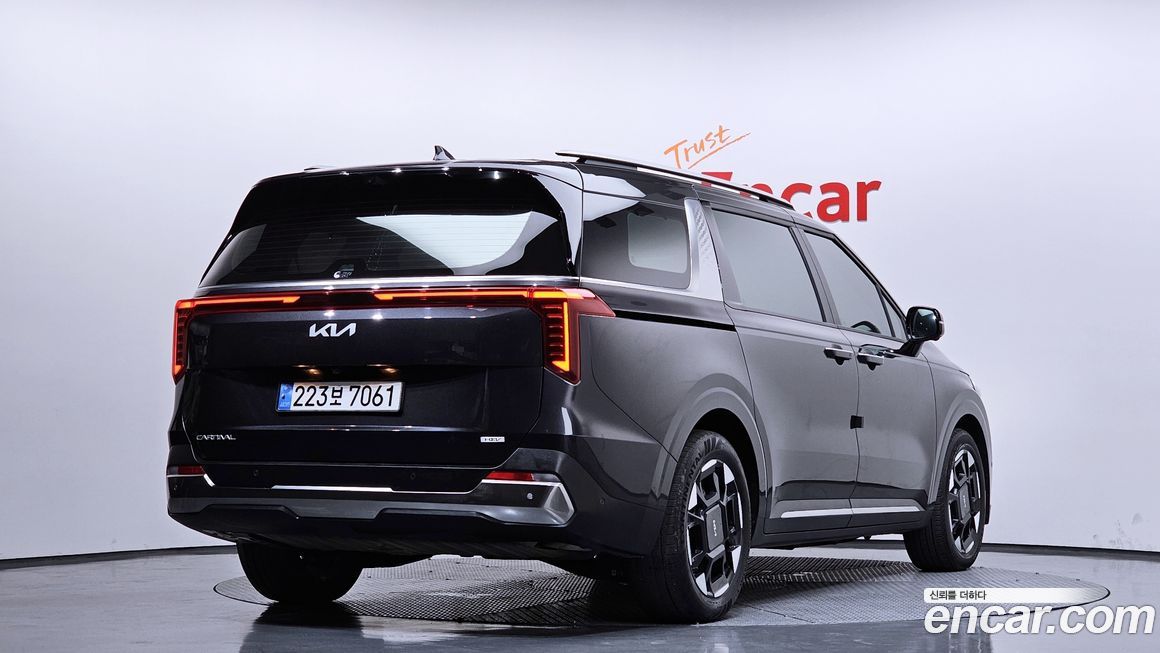 Kia Canival 2025