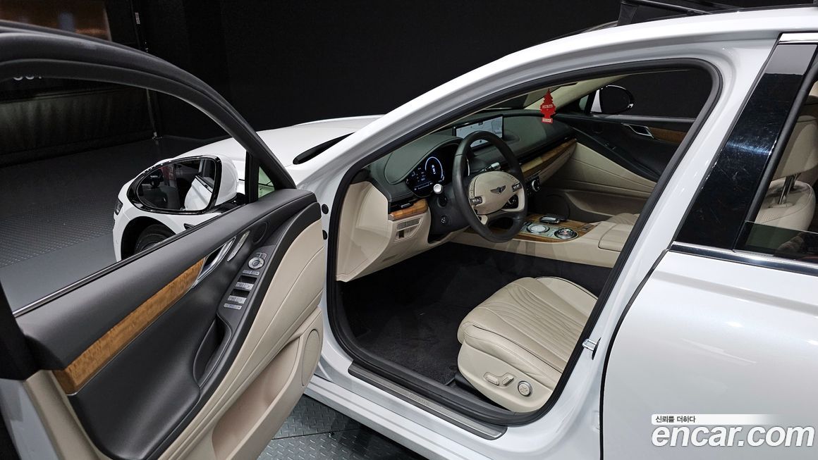 Genesis G80 2021