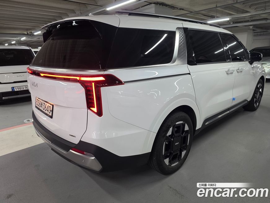 Kia Canival 2024