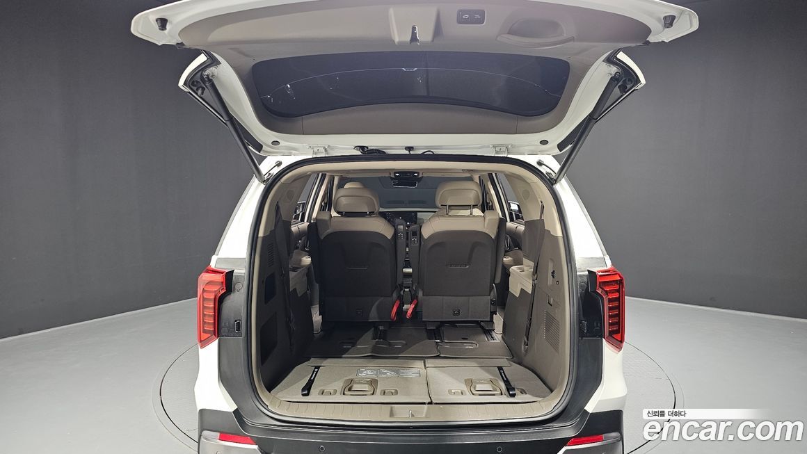 Kia Canival 2024
