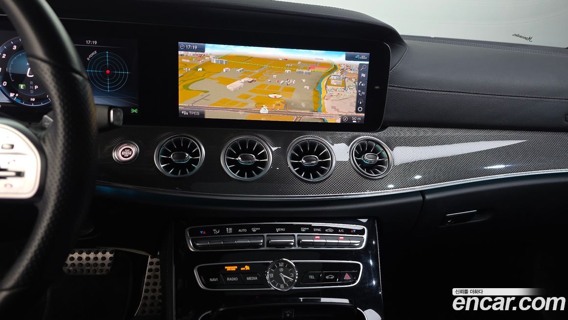 Mercedes-Benz E-Class 2020