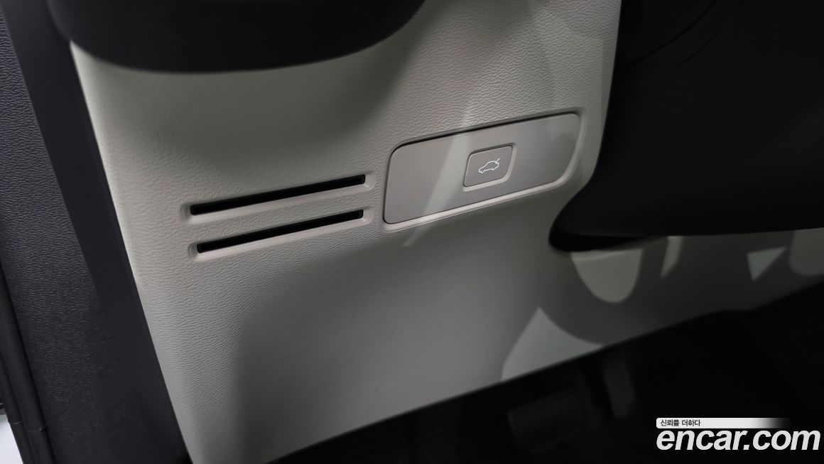 Volvo XC40 2026