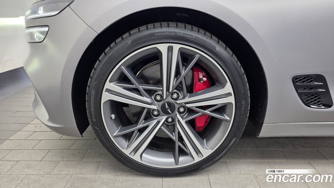 Genesis G70 2025