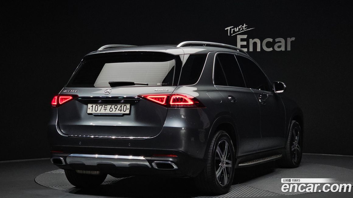 Mercedes-Benz GLE-Class 2020