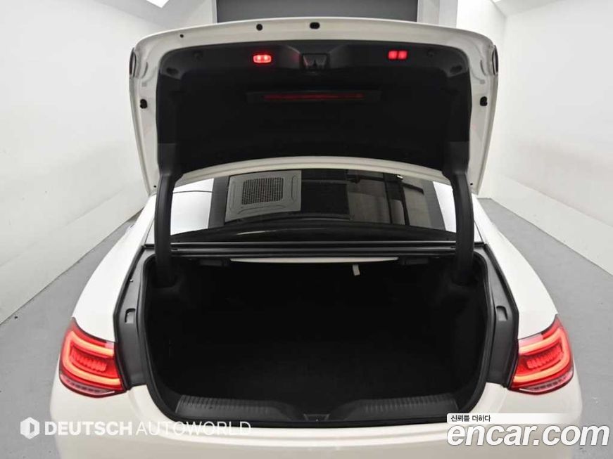 Mercedes-Benz CLS-Class 2019