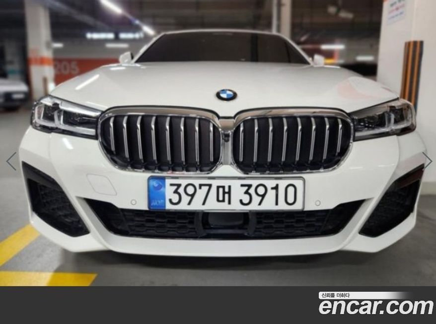 BMW 5-Series 2021