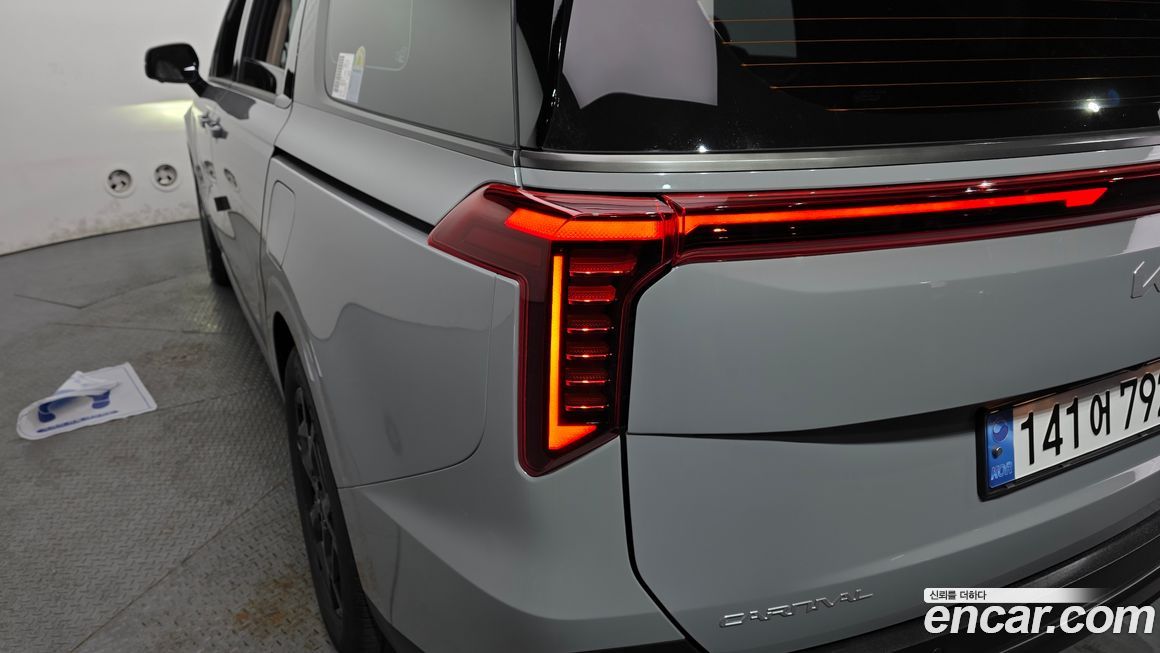 Kia Canival 2025