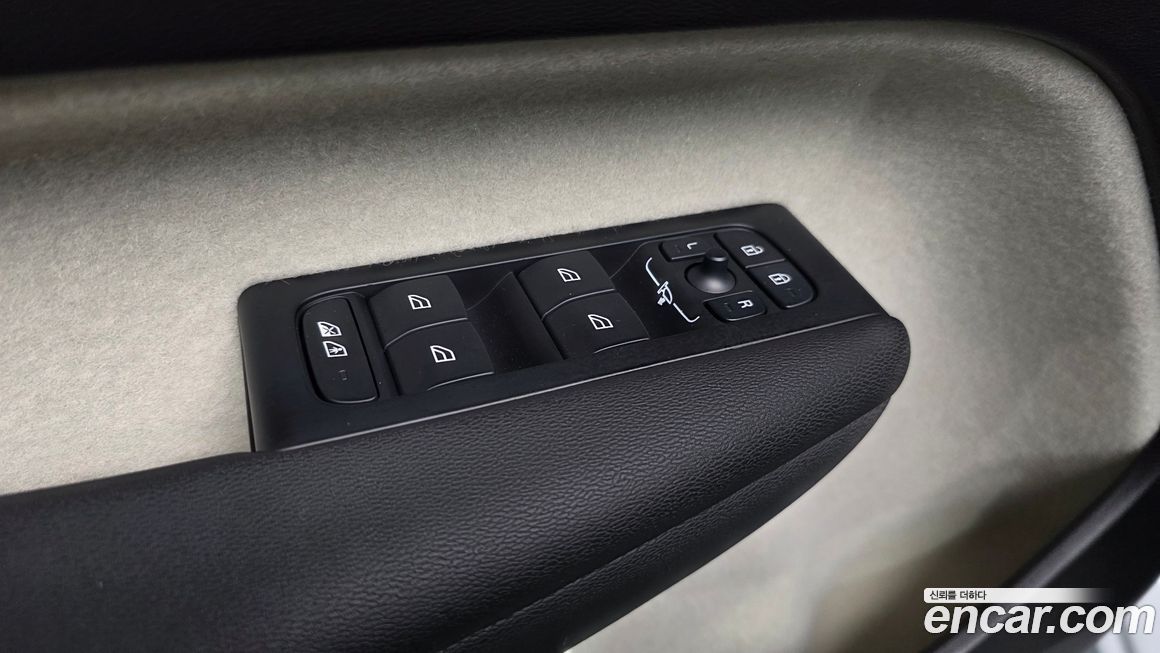 Volvo XC40 2026