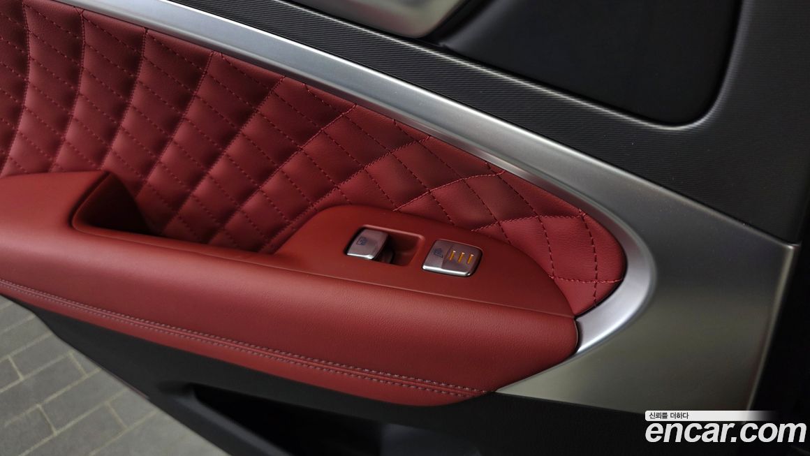 Genesis G70 2025