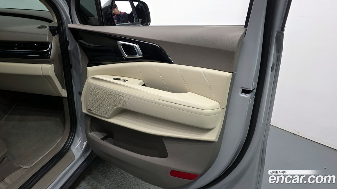 Kia Canival 2025