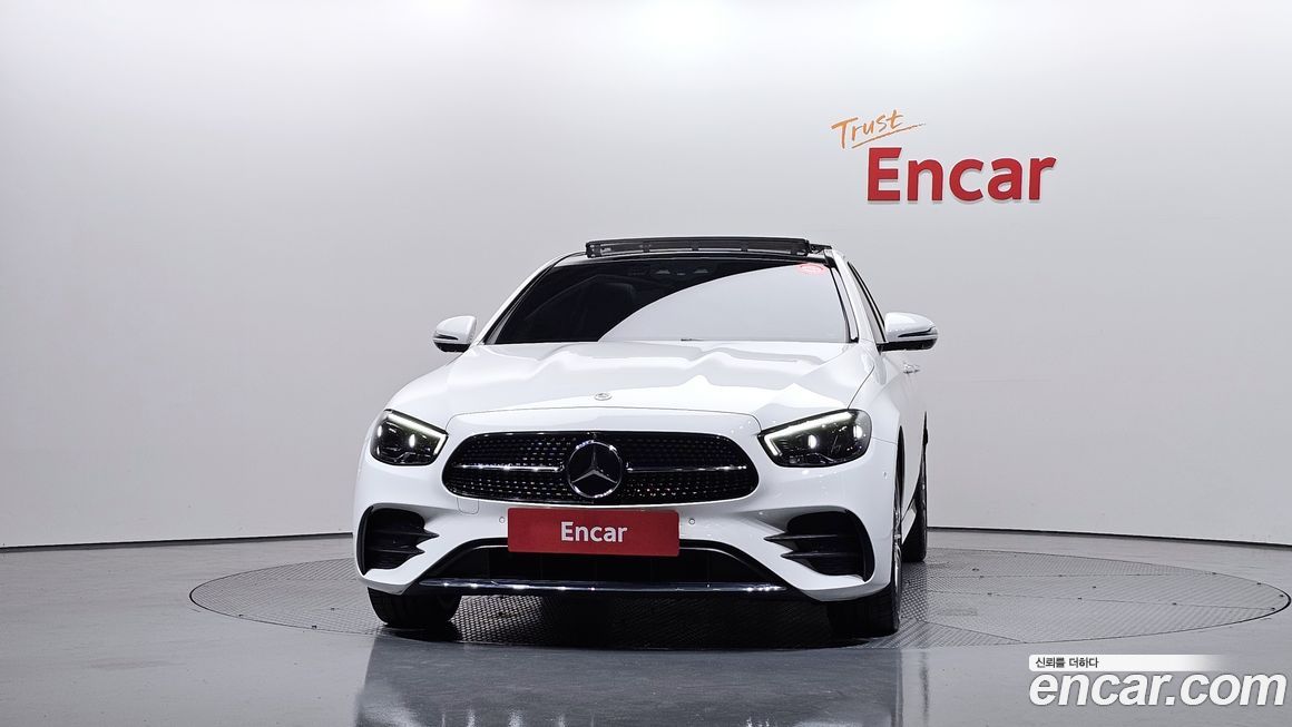 Mercedes-Benz E-Class 2021