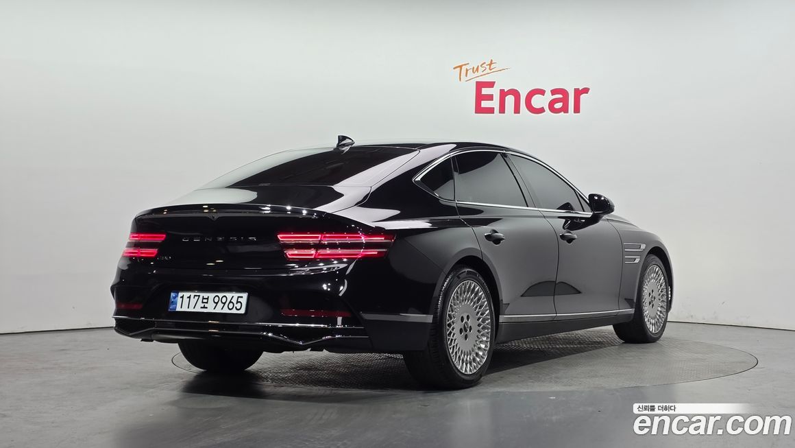 Genesis G80 2025