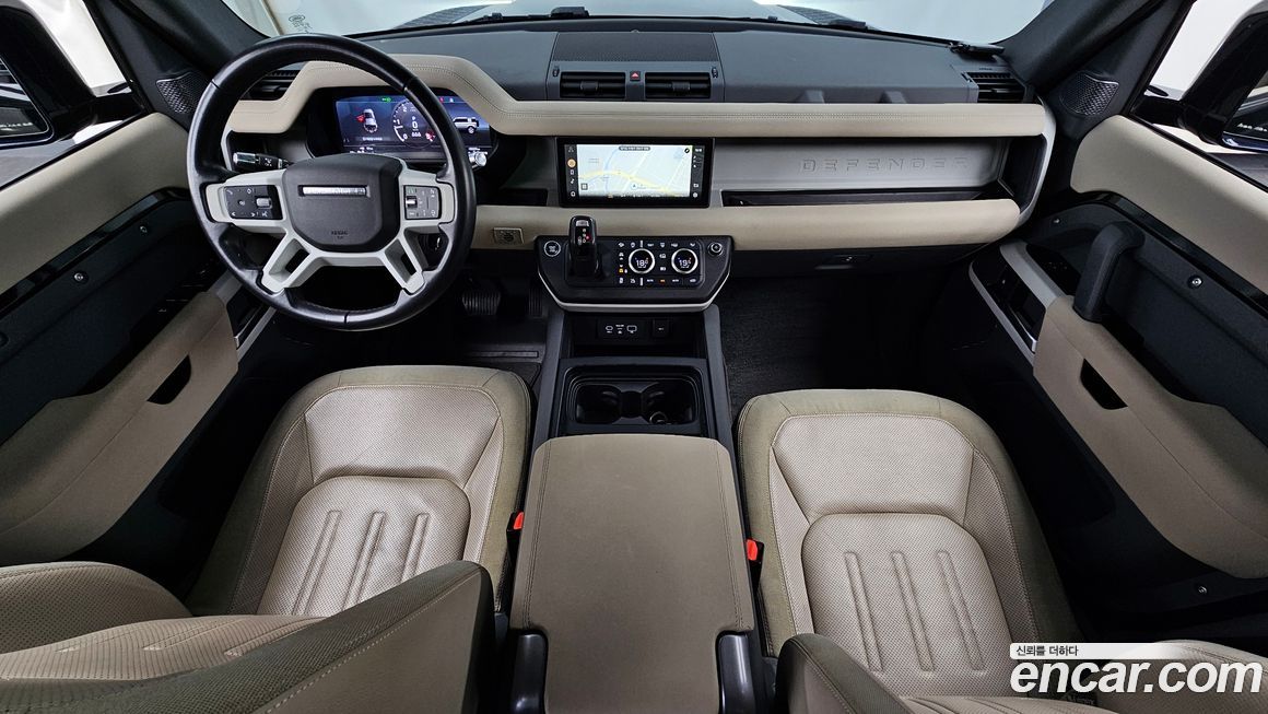 Land Rover Defender 2020