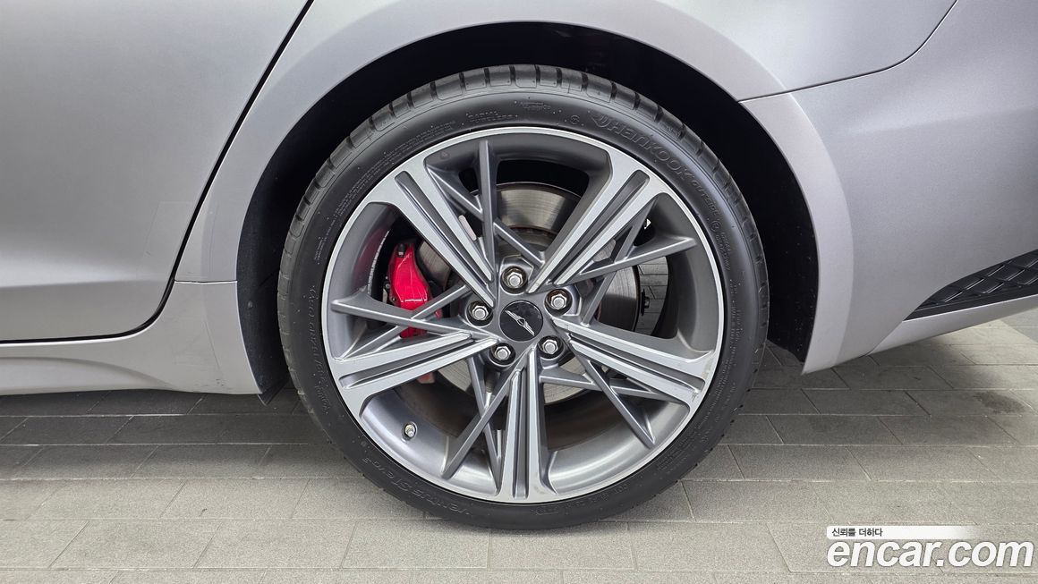 Genesis G70 2025