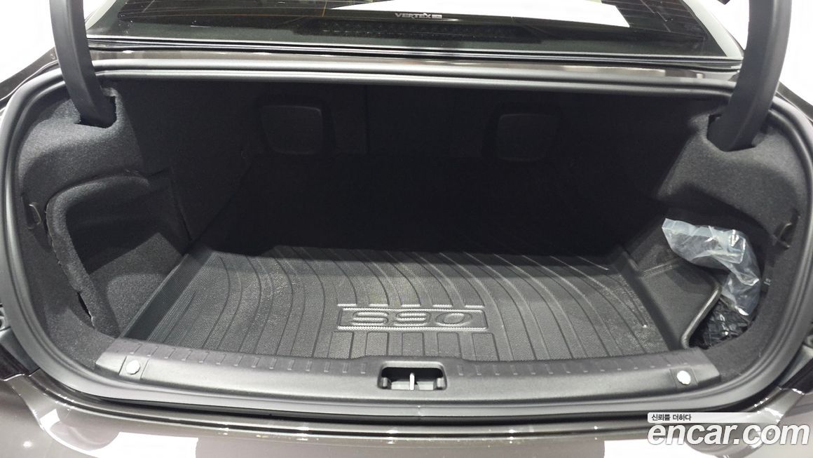 Volvo S90 2025