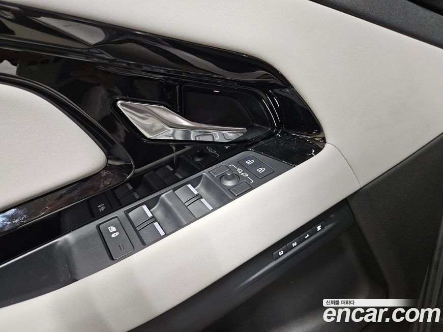 Land Rover Range Rover Evoque 2024