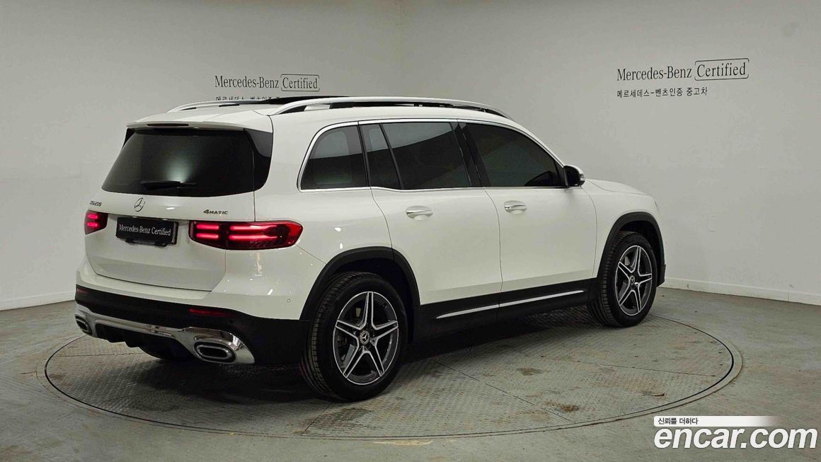Mercedes-Benz GLB-Class 2025