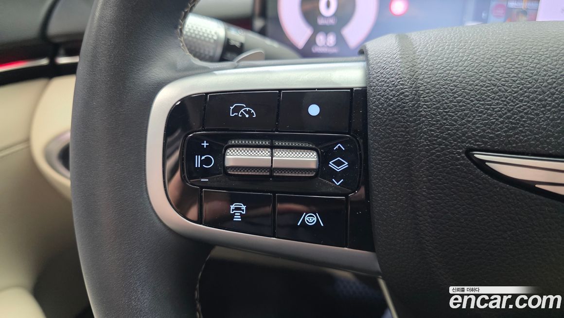 Genesis GV70 2025