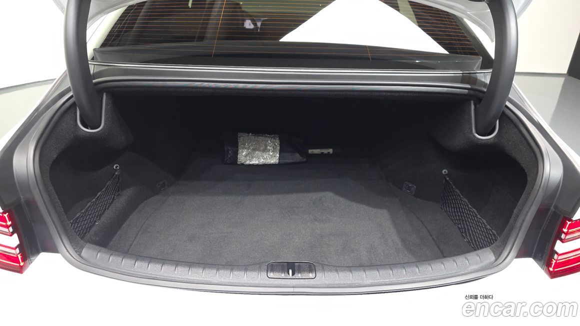 Genesis G80 2025