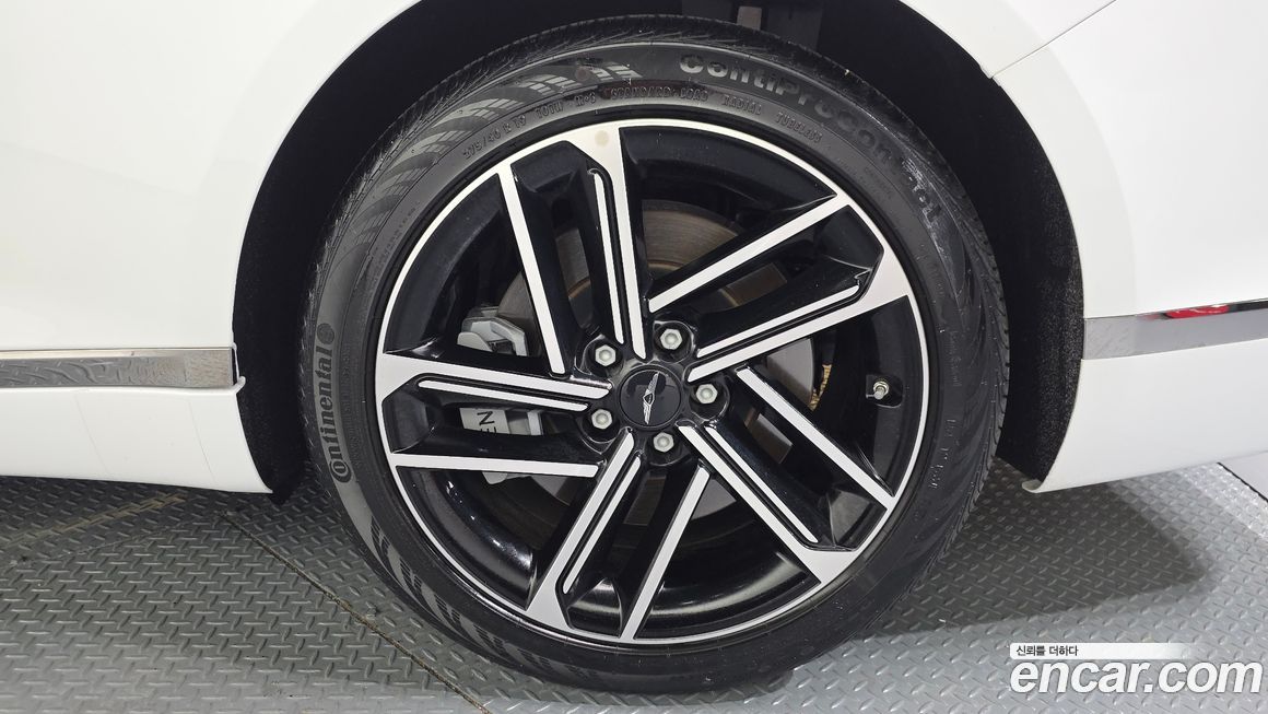 Genesis G80 2025