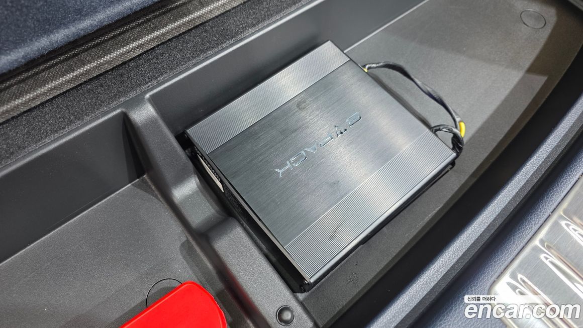 Genesis GV70 2023